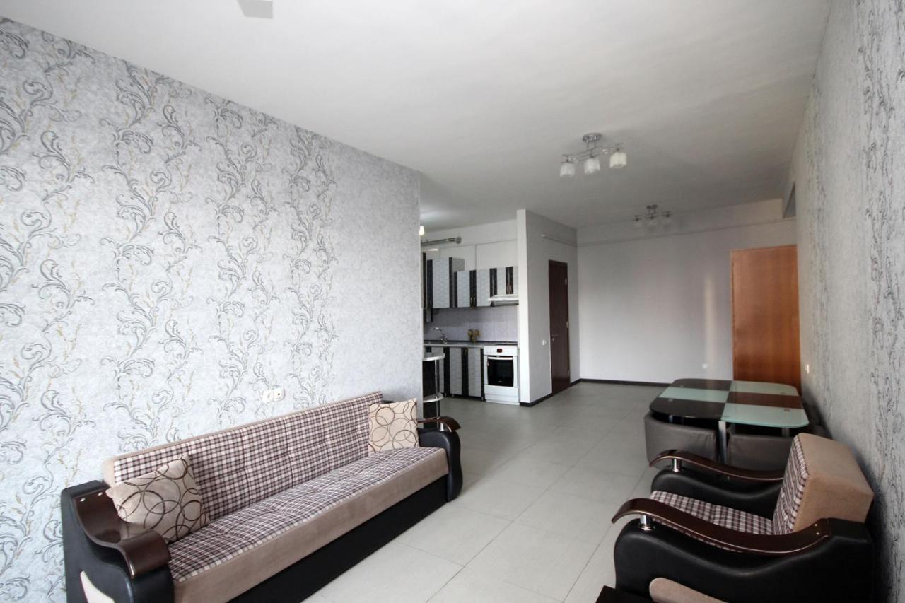 Apartments Emili Erevan Esterno foto