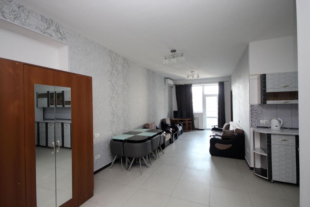 Apartments Emili Erevan Esterno foto